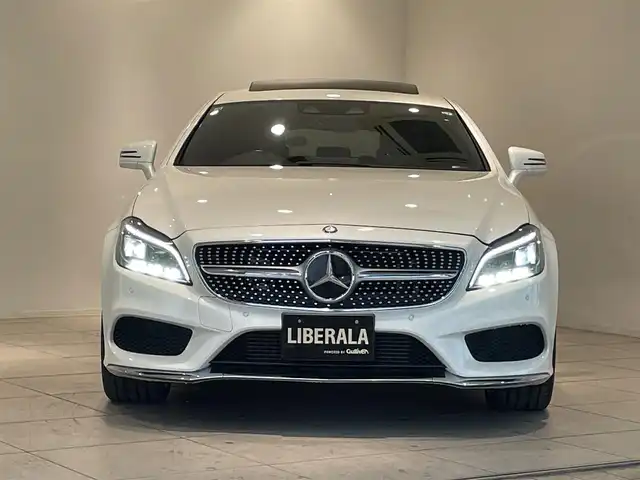 メルセデス・ベンツ ＣＬＳ２２０ｄ SブレイクAMGライン　 愛知県 2016(平28)年 5.3万km ダイヤモンドホワイト サンルーフ　/ブラックレザー　/シートヒーター　/ＣＯＭＭＡＮＤナビ　/Ｂｌｕｅｔｏｏｔｈ　/バックカメラ　/フルセグＴＶ　/ＡＣＣ　/ＬＫＡ　/ＬＤＷ　/ＢＳＭ　/キーレスゴー　/ＬＥＤヘッドライト/コーナーセンサー/ＥＴＣ/エアサスペンション/パワーバックドア/プッシュスタート/ウィンカーミラー/アイドリングストップ