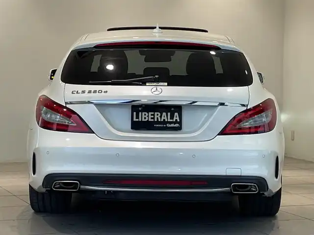 メルセデス・ベンツ ＣＬＳ２２０ｄ SブレイクAMGライン　 愛知県 2016(平28)年 5.3万km ダイヤモンドホワイト サンルーフ　/ブラックレザー　/シートヒーター　/ＣＯＭＭＡＮＤナビ　/Ｂｌｕｅｔｏｏｔｈ　/バックカメラ　/フルセグＴＶ　/ＡＣＣ　/ＬＫＡ　/ＬＤＷ　/ＢＳＭ　/キーレスゴー　/ＬＥＤヘッドライト/コーナーセンサー/ＥＴＣ/エアサスペンション/パワーバックドア/プッシュスタート/ウィンカーミラー/アイドリングストップ