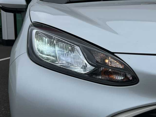 トヨタ アクア G 鹿児島県 2021(令3)年 6.4万km プラチナホワイトパールマイカ 純正ナビ/【フルセグTV/Bluetooth/Miracast】/バックカメラ/アドバンストパークシステム/USB/レーダークルーズコントロール/プリクラッシュセーフティー/LEDヘッドライト/アイドリングストップ/100V電源/スマートキー