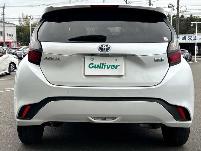 トヨタ アクア G 鹿児島県 2021(令3)年 6.4万km プラチナホワイトパールマイカ 純正ナビ/【フルセグTV/Bluetooth/Miracast】/バックカメラ/アドバンストパークシステム/USB/レーダークルーズコントロール/プリクラッシュセーフティー/LEDヘッドライト/アイドリングストップ/100V電源/スマートキー