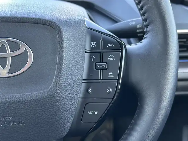 トヨタ プリウス U 栃木県 2023(令5)年 4.2万km ダークブルー トヨタセーフティセンス/純正8インチディスプレイオーディオ/フルセグTV/Bluetooth/AppleCarPlay/MiraCast/パノラミックビューモニター/ビルトインETC2.0/上級ファブリックシート/シートヒーター/LEDヘッドライト/オートハイビーム/アクセサリーコンセント/クリアランスソナー/レーダークルーズコントロール/スマートキー/スペアキー/保証書/取説