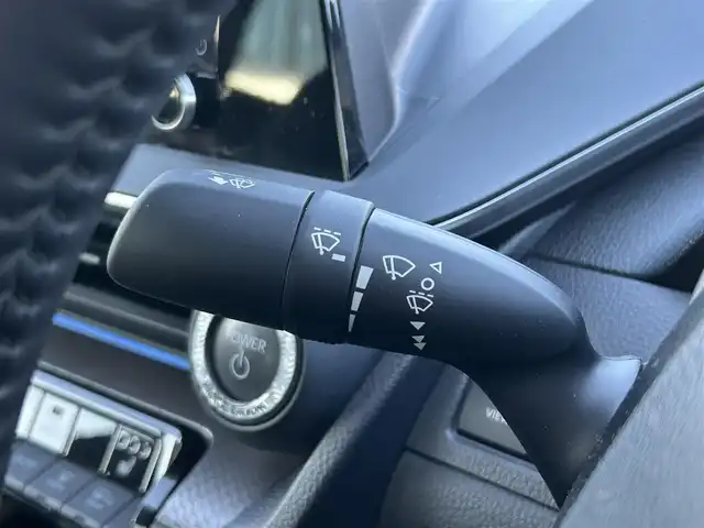 トヨタ プリウス U 栃木県 2023(令5)年 4.2万km ダークブルー トヨタセーフティセンス/純正8インチディスプレイオーディオ/フルセグTV/Bluetooth/AppleCarPlay/MiraCast/パノラミックビューモニター/ビルトインETC2.0/上級ファブリックシート/シートヒーター/LEDヘッドライト/オートハイビーム/アクセサリーコンセント/クリアランスソナー/レーダークルーズコントロール/スマートキー/スペアキー/保証書/取説