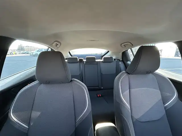 トヨタ プリウス U 栃木県 2023(令5)年 4.2万km ダークブルー トヨタセーフティセンス/純正8インチディスプレイオーディオ/フルセグTV/Bluetooth/AppleCarPlay/MiraCast/パノラミックビューモニター/ビルトインETC2.0/上級ファブリックシート/シートヒーター/LEDヘッドライト/オートハイビーム/アクセサリーコンセント/クリアランスソナー/レーダークルーズコントロール/スマートキー/スペアキー/保証書/取説