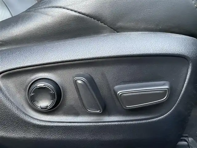 トヨタ ハリアー ハイブリッド Z レザーパッケージ 愛知県 2021(令3)年 7.3万km ホワイトパールクリスタルシャイン 純正11インチナビ/フルセグTV/アラウンドビューモニター/モデリスタエアロ・グリル/アダプティブクルーズコントロール/JBLサウンド/トヨタセーフティセンス/シートヒーター/エアシート/パワーシート/ステアリングヒーター/ETC2.0