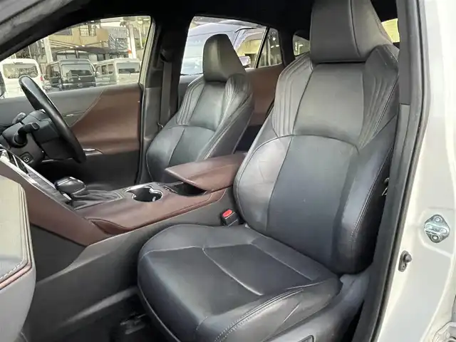 トヨタ ハリアー ハイブリッド Z レザーパッケージ 愛知県 2021(令3)年 7.3万km ホワイトパールクリスタルシャイン 純正11インチナビ/フルセグTV/アラウンドビューモニター/モデリスタエアロ・グリル/アダプティブクルーズコントロール/JBLサウンド/トヨタセーフティセンス/シートヒーター/エアシート/パワーシート/ステアリングヒーター/ETC2.0