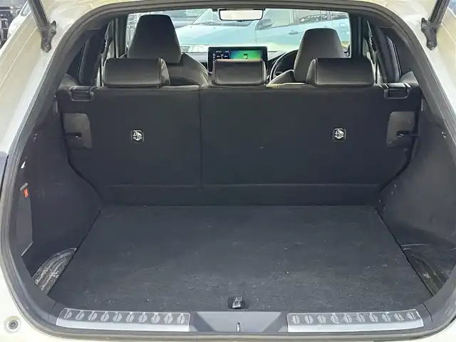 トヨタ ハリアー ハイブリッド Z レザーパッケージ 愛知県 2021(令3)年 7.3万km ホワイトパールクリスタルシャイン 純正11インチナビ/フルセグTV/アラウンドビューモニター/モデリスタエアロ・グリル/アダプティブクルーズコントロール/JBLサウンド/トヨタセーフティセンス/シートヒーター/エアシート/パワーシート/ステアリングヒーター/ETC2.0