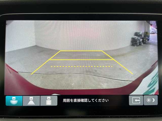 ホンダ フィット e:HEVホーム カーサ 道央・札幌 2022(令4)年 3.3万km プレミアムクリスタルレッドM ・4WD/・寒冷地仕様/・ホンダセンシング/・衝突被害軽減ブレーキ/・横滑り防止装置/・レーンキープアシスト/・クルーズコントロール/・純正9インチナビ/・BT&USB&フルセグTV/・ハーフレザーシート/・前席シートヒーター/・ビルトインETC2.0/・LEDヘッドライト/・オートライト/・スマートキー/・プッシュスタート