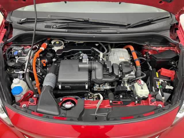 ホンダ フィット e:HEVホーム カーサ 道央・札幌 2022(令4)年 3.3万km プレミアムクリスタルレッドM ・4WD/・寒冷地仕様/・ホンダセンシング/・衝突被害軽減ブレーキ/・横滑り防止装置/・レーンキープアシスト/・クルーズコントロール/・純正9インチナビ/・BT&USB&フルセグTV/・ハーフレザーシート/・前席シートヒーター/・ビルトインETC2.0/・LEDヘッドライト/・オートライト/・スマートキー/・プッシュスタート