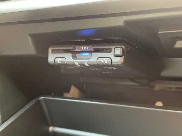 スバル インプレッサ スポーツ STI スポーツ 新潟県 2021(令3)年 5.3万km セラミックホワイト 4WD/純正ナビ（Bluetooth/DTV）/ワンオーナー/バックカメラ/パワーシートメモリ/BSM（ブラインドスポットモニター）/AVH（オートビークルホールド）/SRH（ステアリング連動ヘッドランプ）/コーナーセンサー/パドルシフト/衝突軽減ブレーキ/純正18インチアルミホイール/LEDヘッドライト/クルーズコントロール/ステアリングスイッチ/アイドリングストップ/パーキングアシスト/STIマフラー/社外ETC/ドアバイザー/電動格納ミラー