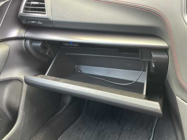 スバル インプレッサ スポーツ STI スポーツ 新潟県 2021(令3)年 5.3万km セラミックホワイト 4WD/純正ナビ（Bluetooth/DTV）/ワンオーナー/バックカメラ/パワーシートメモリ/BSM（ブラインドスポットモニター）/AVH（オートビークルホールド）/SRH（ステアリング連動ヘッドランプ）/コーナーセンサー/パドルシフト/衝突軽減ブレーキ/純正18インチアルミホイール/LEDヘッドライト/クルーズコントロール/ステアリングスイッチ/アイドリングストップ/パーキングアシスト/STIマフラー/社外ETC/ドアバイザー/電動格納ミラー