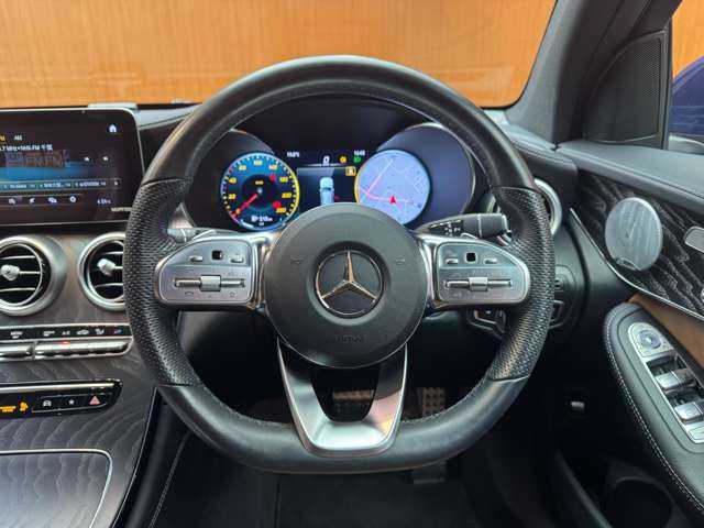 メルセデス・ベンツ ＧＬＣ２２０ d 4マチック AMGライン 千葉県 2019(令1)年 3万km ブリリアントブルーM レザーエクスクルーシブＰＫＧ　/パノラマＳＲ　/Ｂｕｒｍｅｓｔｅｒサウンド　/ＨＵＤ　/茶革シート　/ＡＣＣ　/ナビ　/ＴＶ　/３６０°　/Ｂｌｕｅｔｏｏｔｈ接続　/シートヒーター　/ベンチレーション　/電動リアゲート