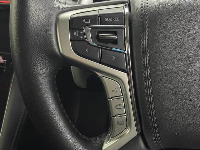 三菱 デリカＤ：５ P 秋田県 2021(令3)年 2.7万km ベージュ 4WD/衝突被害軽減ブレーキ　/ALPINEナビ　/　　CD/DVD/BT/フルセグTV/アラウンドビューモニター　/両側パワースライドドア/パワーバックドア　/レーダークルーズコントロール　/LEDオートライト　/運転席パワーシート　/前席シートヒーター　/社外BRUT16インチアルミホイール/LED照明付き電動サイドステップ/ブラインドスポットモニター/ステアリングヒーター/パドルシフト/スマートキー/ETC