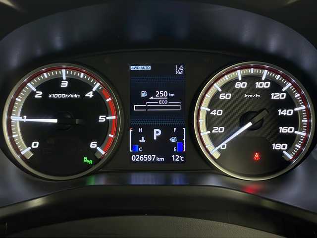 三菱 デリカＤ：５ P 秋田県 2021(令3)年 2.7万km ベージュ 4WD/衝突被害軽減ブレーキ　/ALPINEナビ　/　　CD/DVD/BT/フルセグTV/アラウンドビューモニター　/両側パワースライドドア/パワーバックドア　/レーダークルーズコントロール　/LEDオートライト　/運転席パワーシート　/前席シートヒーター　/社外BRUT16インチアルミホイール/LED照明付き電動サイドステップ/ブラインドスポットモニター/ステアリングヒーター/パドルシフト/スマートキー/ETC