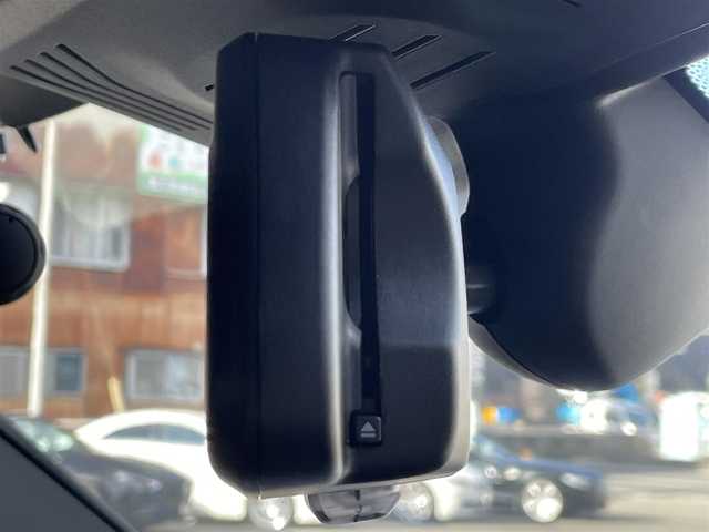 ＢＭＷ ＢＭＷ Ｘ３ xDrive20d Mスポーツ 静岡県 2020(令2)年 3.6万km アルピンホワイトⅢ 黒革/ハイラインパッケージ/・ ランバーサポート/・ リヤシートヒーティング/・ヴァーネスカレザーシート/・ポプラグレーファインウッドインテリアトリム/純正ナビ/(Bluetooth/AppleCaPlay/USB/CD/フルセグ)/メモリー付きパワーシート/ワイヤレスチャージング/ACC/BSM/DSC/HDC/360°カメラ/アダブティブLEDライト/Mライトアロイホイールダブルスポークスタイリング/ルーフレール/前後ドライブレコーダー/ETC/保証書/取扱説明書