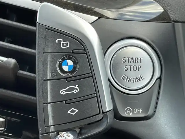 ＢＭＷ ＢＭＷ Ｘ３ xDrive20d Mスポーツ 静岡県 2020(令2)年 3.6万km アルピンホワイトⅢ 黒革/ハイラインパッケージ/・ ランバーサポート/・ リヤシートヒーティング/・ヴァーネスカレザーシート/・ポプラグレーファインウッドインテリアトリム/純正ナビ/(Bluetooth/AppleCaPlay/USB/CD/フルセグ)/メモリー付きパワーシート/ワイヤレスチャージング/ACC/BSM/DSC/HDC/360°カメラ/アダブティブLEDライト/Mライトアロイホイールダブルスポークスタイリング/ルーフレール/前後ドライブレコーダー/ETC/保証書/取扱説明書