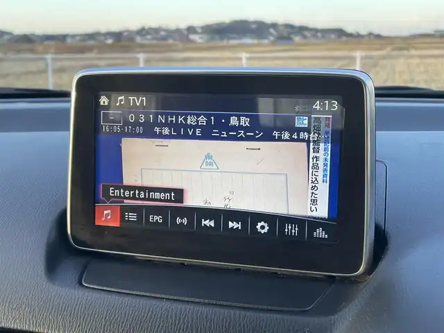 マツダ デミオ XD ツーリング 鳥取県 2015(平27)年 4.6万km スノーフレイクホワイトパールマイカ ディーゼル・ターボ/純正ナビ／フルセグ／ＤＶＤ／ＣＤ／ＢＴ/ＥＴＣ・ドライブレコーダー/衝突軽減ブレーキ/クルーズコントロール/パドルシフト/ＬＥＤヘットライト/フォグライト/ヘットアップディスプレイ/社外サスペンション（減衰調整付き）/社外１７インチアルミホイール/プッシュエンジンスタート/オートライト/フロアマット/ドアバイザー