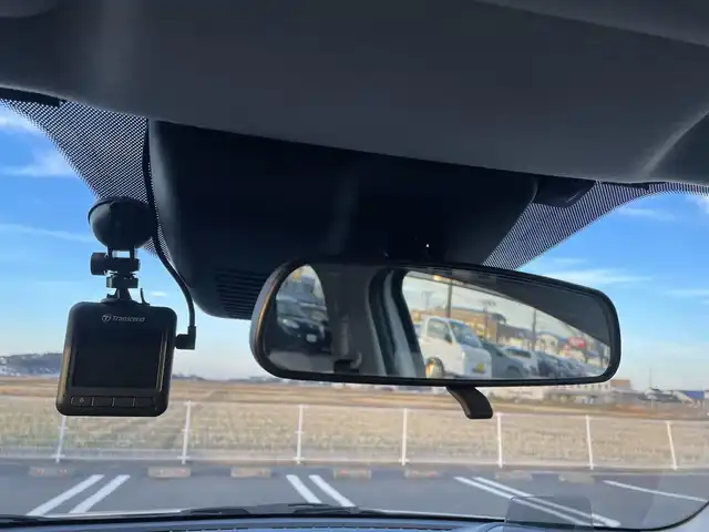 マツダ デミオ XD ツーリング 鳥取県 2015(平27)年 4.6万km スノーフレイクホワイトパールマイカ ディーゼル・ターボ/純正ナビ／フルセグ／ＤＶＤ／ＣＤ／ＢＴ/ＥＴＣ・ドライブレコーダー/衝突軽減ブレーキ/クルーズコントロール/パドルシフト/ＬＥＤヘットライト/フォグライト/ヘットアップディスプレイ/社外サスペンション（減衰調整付き）/社外１７インチアルミホイール/プッシュエンジンスタート/オートライト/フロアマット/ドアバイザー