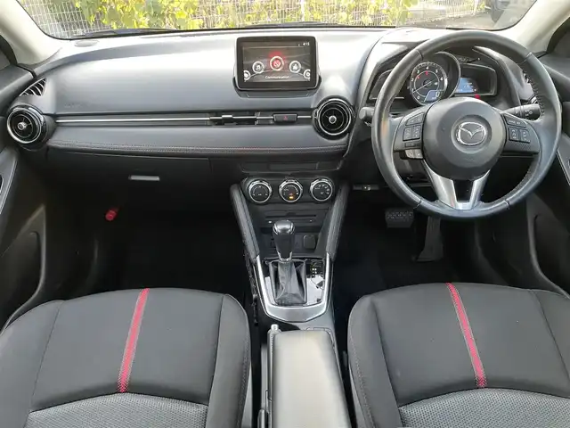 マツダ デミオ XD ツーリング 鳥取県 2015(平27)年 4.6万km スノーフレイクホワイトパールマイカ ディーゼル・ターボ/純正ナビ／フルセグ／ＤＶＤ／ＣＤ／ＢＴ/ＥＴＣ・ドライブレコーダー/衝突軽減ブレーキ/クルーズコントロール/パドルシフト/ＬＥＤヘットライト/フォグライト/ヘットアップディスプレイ/社外サスペンション（減衰調整付き）/社外１７インチアルミホイール/プッシュエンジンスタート/オートライト/フロアマット/ドアバイザー