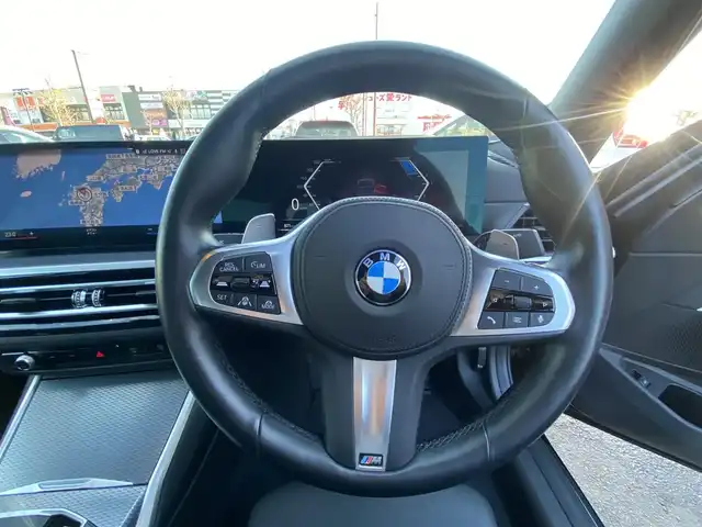 ＢＭＷ ３２０ｄ xDrive Mスポーツ 福岡県 2023(令5)年 1.1万km サファイアブラックP ・アクティブクルーズコントロール/・純正ＨＤＤナビ／ＵＳＢ／Ｂｌｕｅｔｏｏｔｈ／ｉＰｏｄ／ＡｐｐｌｅＣａｒＰｌａｙ/・全方位カメラ/・黒革シート／シートヒーター/・ドライブレコーダー/・純正１８ＡＷ/・保証書/・取扱説明書/・プッシュスタート/・スマートキー/・LEDライト/・オートライト/・パーキングアシスト/・レーンキープアシスト/・アイドリングストップ