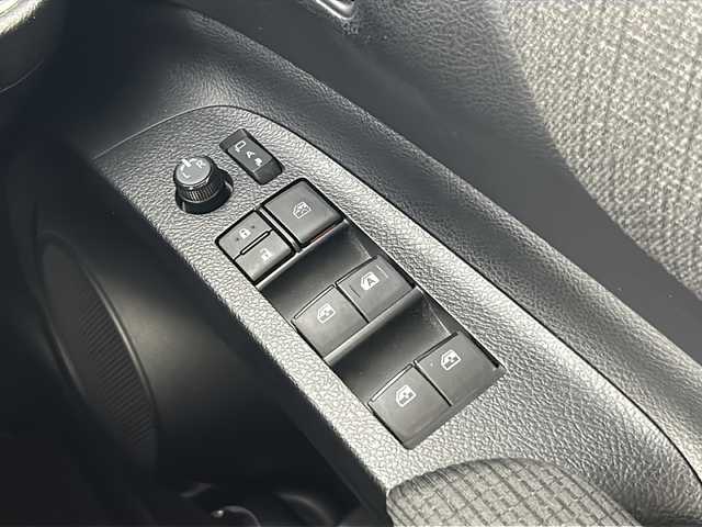 トヨタ シエンタ G 愛知県 2019(令1)年 5.6万km コバルトブルーメタリック 7V型メモリナビ/（Bluetooth/CD/DVD/フルセグTV/USB)/ 品番：AVIC-RW710】/両側パワースライドドア/ETC/ドライブレコーダー/トヨタセーフティセンス/・オートマチックハイビーム/・衝突軽減ブレーキ/・レーンキープアシスト/横滑り防止装置/アイドリングストップ/ヘッドライトレベライザー/オート電動格納ドアミラー/プッシュスタート/スマートキー【スペア1本】/純正ドアバイザー/純正フロアマット/禁煙車