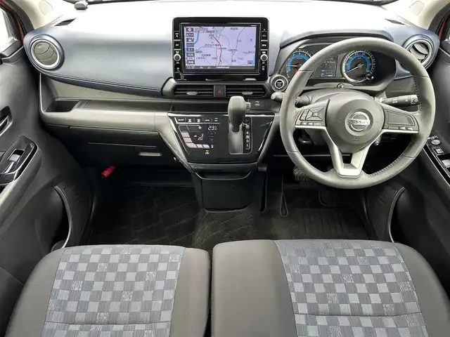 日産 デイズ ハイウェイスターX 千葉県 2020(令2)年 1.5万km プレミアムサンシャインオレンジ ワンオーナー/エマージェンシーブレーキ/アラウンドビューカメラ/純正9インチSDナビ【MM319D-L】/・CD/DVD/MSV/Bluetooth/フルセグ/インテリジェントキー/前後コーナーセンサー/車線逸脱警報/純正14インチアルミホイール/純正LEDヘッドライト/フォグランプ/ヘッドライトレベライザー/本革巻きステアリング/サイド＆カーテンエアバッグ/新車時保証書＆取扱説明書