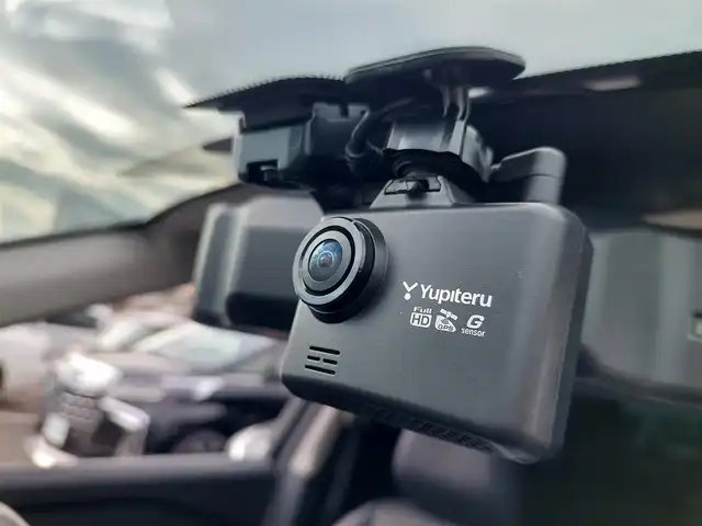 日産 エクストレイル ハイブリッド 東京都 2023(令5)年 3.1万km ダイヤモンドブラック ワンオーナー/純正コネクトナビ/プロパイロット/フルセグテレビ/自動駐車システム/ETC2.0/プレミアムサウンド(BOSE)/純正アルミホイール/ドライブレコーダー/アラウンドビューモニター/パワーシート/アダプティブクルーズコントロール/電動バックドア/ブラインドスポットモニター/デジタルインナーミラー/前席シートヒーター/ステアリングヒーター/置くだけ充電/フロントフォグランプ