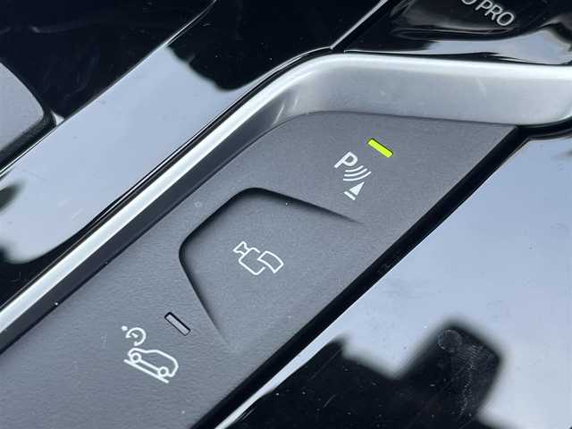 ＢＭＷ Ｘ３ xDrive20d Mスポーツ 静岡県 2021(令3)年 3.6万km アルピンホワイトⅢ アダプティブクルーズコントロール/純正ナビ/（フルセグ/Bluetooth）/360°カメラ/ヘッドアップディスプレイ/レーンキープアシスト/ブラインドスポットアシスト/コンフォートアクセス/ハーフレザーシート/LEDヘッドライト/オートハイビーム/純正19インチアルミホイール/電動リアゲート/ワイヤレス充電/パワーシート/シートヒーター/ドライビングアシスト＋/パーキングアシスト＋