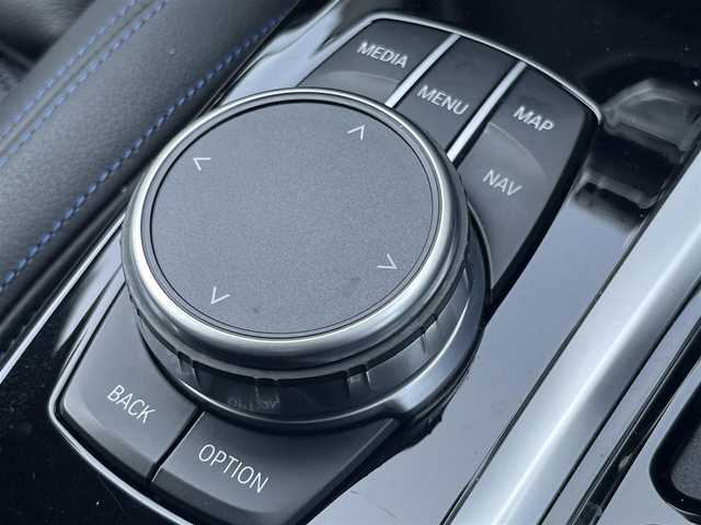 ＢＭＷ Ｘ３ xDrive20d Mスポーツ 静岡県 2021(令3)年 3.6万km アルピンホワイトⅢ アダプティブクルーズコントロール/純正ナビ/（フルセグ/Bluetooth）/360°カメラ/ヘッドアップディスプレイ/レーンキープアシスト/ブラインドスポットアシスト/コンフォートアクセス/ハーフレザーシート/LEDヘッドライト/オートハイビーム/純正19インチアルミホイール/電動リアゲート/ワイヤレス充電/パワーシート/シートヒーター/ドライビングアシスト＋/パーキングアシスト＋