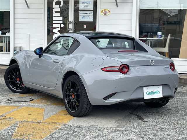 マツダ ロードスター ＲＦ RS 神奈川県 2024(令6)年 0.9万km グレー ワンオーナー/純正8.8インチセンターディスプレイ/　（Bluetooth・フルセグTV）/BOSEサウンドシステム/メーカーOP BBS17インチAW/メーカーOP bremboキャリパー/メーカーOP リアレッドキャリパー/スマートブレーキサポート/マツダレーダークルーズコントロール/LEDヘッドライト/ブラインドスポットモニター/アルパインドラレコ一体型ミラー/ビルシュタインショックアブソーバー/コーナーセンサー/バックカメラ/スマートキー×2/保証書/取扱説明書