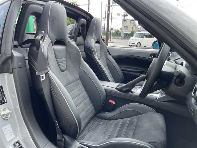 マツダ ロードスター ＲＦ RS 神奈川県 2024(令6)年 0.9万km グレー ワンオーナー/純正8.8インチセンターディスプレイ/　（Bluetooth・フルセグTV）/BOSEサウンドシステム/メーカーOP BBS17インチAW/メーカーOP bremboキャリパー/メーカーOP リアレッドキャリパー/スマートブレーキサポート/マツダレーダークルーズコントロール/LEDヘッドライト/ブラインドスポットモニター/アルパインドラレコ一体型ミラー/ビルシュタインショックアブソーバー/コーナーセンサー/バックカメラ/スマートキー×2/保証書/取扱説明書