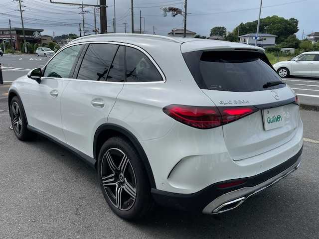メルセデス・ベンツ Ｍ・ベンツ ＧＬＣ２２０ d 4マチック AMGライン 神奈川県 2024(令6)年 0.8万km 白 補記/・カラーコード885/・USB入力端子はタイプCのみ/アダプティブクルーズコントロール/安全機能装置/・エマージェンシーブレーキ/・レーンキープアシスト/・パーキングアシスト/・横滑り防止装置/全周囲モニター/コーナーセンサー/純正２０インチAW/純正ナビ/（AM・FM・フルセグTV・CD・SD・BT）/パワーシート/レザーシート/シートヒーター/ETC