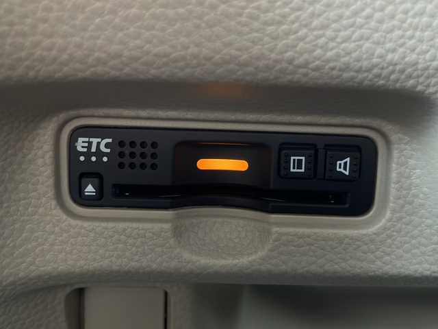 ホンダ Ｎ ＢＯＸ G L ターボ ホンダセンシング 新潟県 2020(令2)年 3.6万km クリスタルブラックパール 純正８インチナビ　/（BT/FM/AM/フルセグTV）/バックカメラ　/ステアリングスイッチ/パドルシフト/両側パワースライドドア　/純正ドライブレコーダー前後　/純正フロアマット　/Ｄ／Ｎシートヒーター　/クルーズコントロール