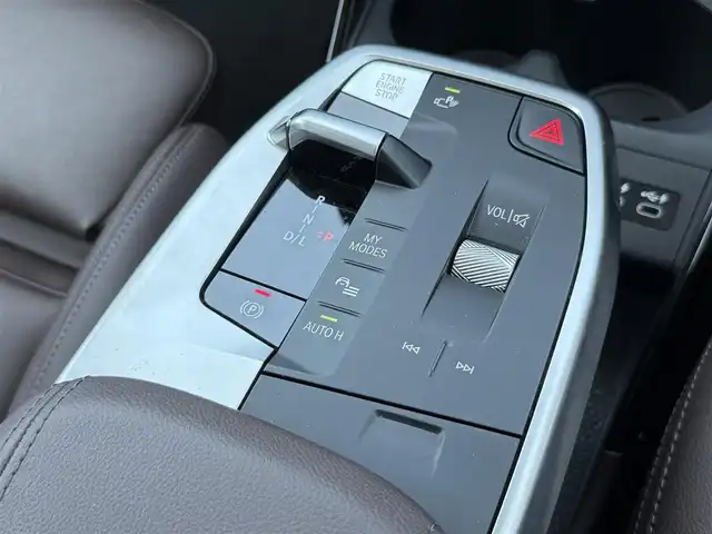 ＢＭＷ ＢＭＷ ２１８ｉ アクティブツアラー エクスクルーシブ 静岡県 2022(令4)年 1万km アルピンホワイトⅢ レザーシート/電動リアゲート/harman/kardon/BSM/iDrive/(Bluetooth/CarPlay)/衝突被害軽減システム/バックカメラ/アダプティブクルーズコントロール/レーンキープアシスト/PDC/メモリー付パワーシート/シートヒーター/スマートキー/ETC/ドライブレコーダー