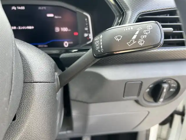 フォルクスワーゲン ＶＷ Ｔ－クロス TSI アクティブ 栃木県 2021(令3)年 3万km ピュアホワイト フロントアシスト/リアトラフィックアラート/ブラインドスポット/アダプティブクルーズコントロール/レーンアシスト/パークアシスト/パークディスタンスコントロール/MMIナビゲーションシステム/Bluetooth Audio/AppleCarPlay/AndroidAuto/MirrorLink/バックカメラ/ビルトインETC2.0/スマートキー/LEDヘッドライト/フロント/リアフォグ/アイドリングストップ