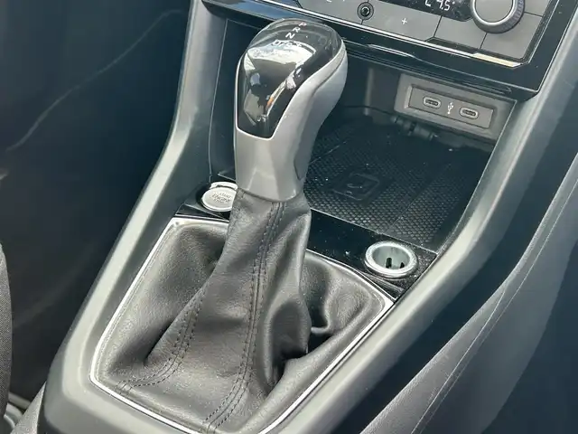 フォルクスワーゲン ＶＷ Ｔ－クロス TSI アクティブ 栃木県 2021(令3)年 3万km ピュアホワイト フロントアシスト/リアトラフィックアラート/ブラインドスポット/アダプティブクルーズコントロール/レーンアシスト/パークアシスト/パークディスタンスコントロール/MMIナビゲーションシステム/Bluetooth Audio/AppleCarPlay/AndroidAuto/MirrorLink/バックカメラ/ビルトインETC2.0/スマートキー/LEDヘッドライト/フロント/リアフォグ/アイドリングストップ