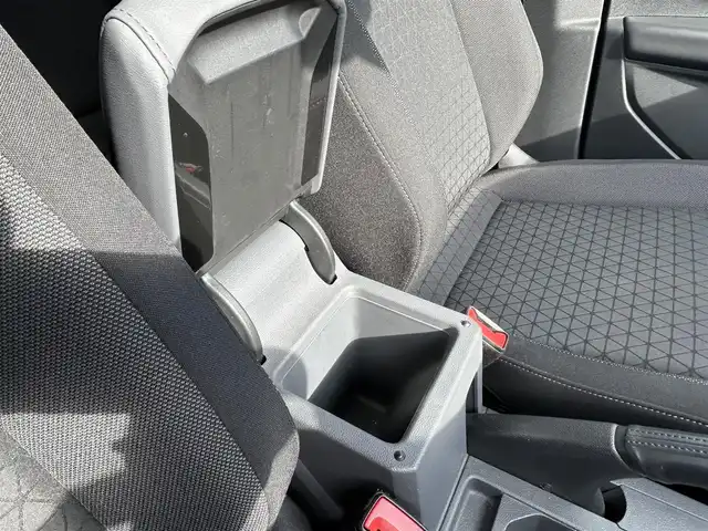 フォルクスワーゲン ＶＷ Ｔ－クロス TSI アクティブ 栃木県 2021(令3)年 3万km ピュアホワイト フロントアシスト/リアトラフィックアラート/ブラインドスポット/アダプティブクルーズコントロール/レーンアシスト/パークアシスト/パークディスタンスコントロール/MMIナビゲーションシステム/Bluetooth Audio/AppleCarPlay/AndroidAuto/MirrorLink/バックカメラ/ビルトインETC2.0/スマートキー/LEDヘッドライト/フロント/リアフォグ/アイドリングストップ