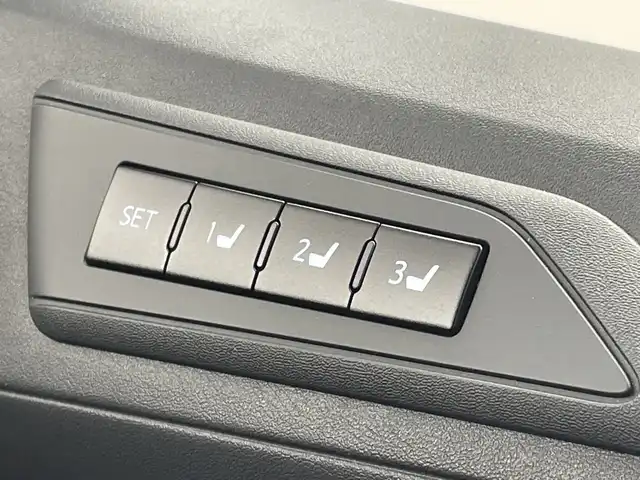 トヨタ ヴェルファイア Z Gエディション 三重県 2019(令1)年 4.5万km ブラック /禁煙車　//ツインサンルーフ　//１１型純正ナビ/CD・DVD・BT・MSV・HDMI・フルセグTV　//１２．１型純正フリップダウンモニター　//ＢＳＭ　//デジタルインナーミラー　//両側パワースライドドア　//ベンチレーションシート　//レザーシート　/パワーシート//ステアリングヒーター　//2.0ＥＴＣ//クリアランスソナー//100V電源//前後ドライブレコーダー//取説・保証書