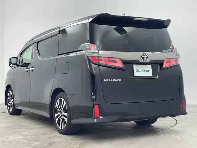 トヨタ ヴェルファイア Z Gエディション 三重県 2019(令1)年 4.5万km ブラック /禁煙車　//ツインサンルーフ　//１１型純正ナビ/CD・DVD・BT・MSV・HDMI・フルセグTV　//１２．１型純正フリップダウンモニター　//ＢＳＭ　//デジタルインナーミラー　//両側パワースライドドア　//ベンチレーションシート　//レザーシート　/パワーシート//ステアリングヒーター　//2.0ＥＴＣ//クリアランスソナー//100V電源//前後ドライブレコーダー//取説・保証書