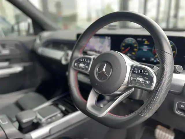 メルセデス・ベンツ Ｍ・ベンツ ＧＬＢ２００ｄ 4マチック AMGライン 千葉県 2021(令3)年 3.7万km デジタルホワイト ヘッドアップディスプレイ/ハーフレザー/純正HDDナビ/３６０°カメラ/地デジ/パワーバックドア/パワーシート/シートヒーター/純正１８インチAW