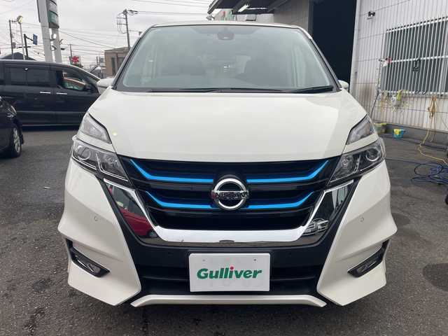 日産 セレナ e－パワー ハイウェイスター V 神奈川県 2019(平31)年 2.2万km ブリリアントホワイトパール 純正9インチナビ(DVD/CD/AM/FM/BT/SD)/アラウンドビューモニター/エマージェンシーブレーキ/プロパイロット/レーダークルーズコントロール/レーンキープアシスト/クリアランスソナー/ステアリングヒーター/インテリジェントルームミラー/電動パーキングブレーキ/純正前方ドライブレコーダー/両側パワースライドドア/ハンズフリースライドドア/ビルトインETC/LEDヘッドライト/フォグランプ/スマートキー　2本/純正フロアマット/純正ドアバイザー/保証書/取扱説明書
