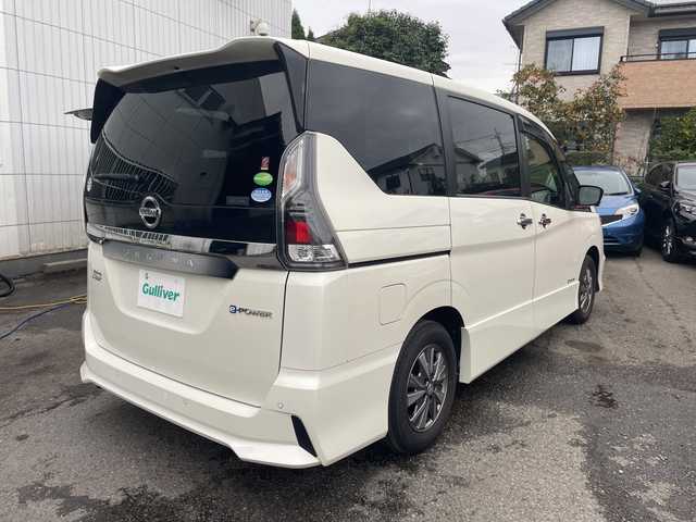 日産 セレナ e－パワー ハイウェイスター V 神奈川県 2019(平31)年 2.2万km ブリリアントホワイトパール 純正9インチナビ(DVD/CD/AM/FM/BT/SD)/アラウンドビューモニター/エマージェンシーブレーキ/プロパイロット/レーダークルーズコントロール/レーンキープアシスト/クリアランスソナー/ステアリングヒーター/インテリジェントルームミラー/電動パーキングブレーキ/純正前方ドライブレコーダー/両側パワースライドドア/ハンズフリースライドドア/ビルトインETC/LEDヘッドライト/フォグランプ/スマートキー　2本/純正フロアマット/純正ドアバイザー/保証書/取扱説明書
