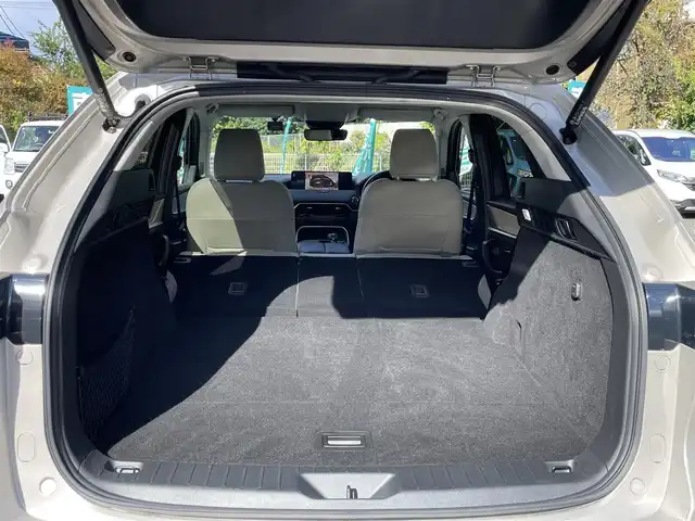 マツダ ＣＸ－６０ XD Lパッケージ 埼玉県 2023(令5)年 1.3万km プラチナクォーツメタリック 白革シート/シートヒーター/純正ナビTV/360度カメラ/LEDヘッドライト/パワーバックドア/クリアランスソナー/純正20インチアルミ/レーダークルーズコントロール/衝突軽減ブレーキ/Fドラレコ/プッシュスタート/スマートキー/保証書付整備手帳/取扱説明書