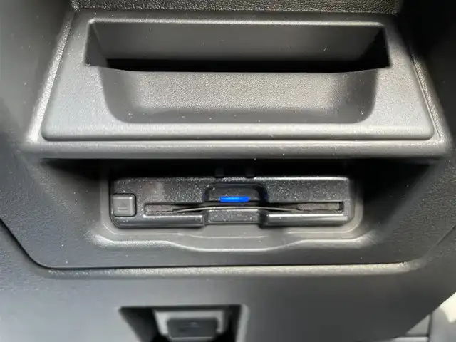 マツダ ＣＸ－６０ XD Lパッケージ 埼玉県 2023(令5)年 1.3万km プラチナクォーツメタリック 白革シート/シートヒーター/純正ナビTV/360度カメラ/LEDヘッドライト/パワーバックドア/クリアランスソナー/純正20インチアルミ/レーダークルーズコントロール/衝突軽減ブレーキ/Fドラレコ/プッシュスタート/スマートキー/保証書付整備手帳/取扱説明書