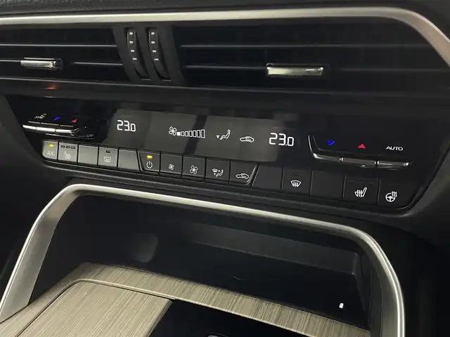 マツダ ＣＸ－６０ XD Lパッケージ 埼玉県 2023(令5)年 1.3万km プラチナクォーツメタリック 全方位 /白革/BSM/HUD/ワイヤレス充電 /ETC /全席シートヒーター /ステアリングヒーター /ドライブレコーダー /メモリー付パワーシート /電動リアゲート /純正フロアマット /100V電源 /衝突軽減