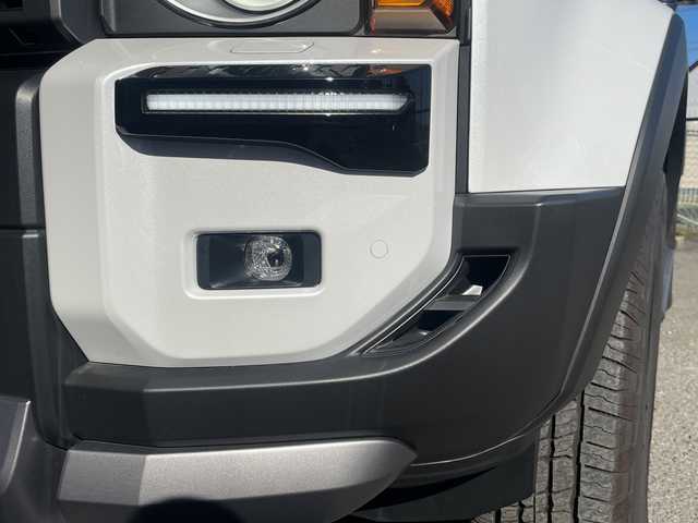 トヨタ ランドクルーザー ２５０ VX ファーストエディション 神奈川県 2024(令6)年 0.6万km プラチナホワイトパールマイカ ワンオーナー/プッシュスタート/ビルトインETC2.0/レーダークルーズコントロール/シートヒーター、クーラー/ステアリングヒーター/横滑り防止装置/パワーバックドア/オートライト、ハイビーム/パドルシフト/コーナーセンサー/サンルーフ/電動格納ミラー/デジタルルームミラー/デフロック/全方位カメラ/パワーシート/LEDライト、フォグ/社外セキュリティ（AUTHOR）/USB-C端子/HDMI端子