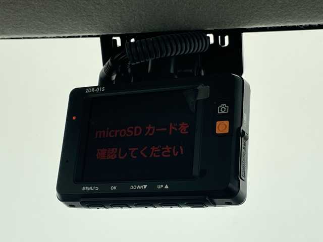 スズキ クロスビー HYBRID MZ 愛知県 2019(平31)年 4.6万km スーパーブラックパール 3トーンコーディネート スズキセーフティサポート/SDナビ SDカードなし/クルーズコントロール/シートヒーター/コーナーセンサー/純正アルミホイール/LEDヘッドライト/パドルシフト/オートマチックハイビーム/ドライブレコーダー/ETC/衝突軽減システム/フルセグ/CD DVD/Bluetooth/ステアリングスイッチ/スマートキー/プッシュスタート