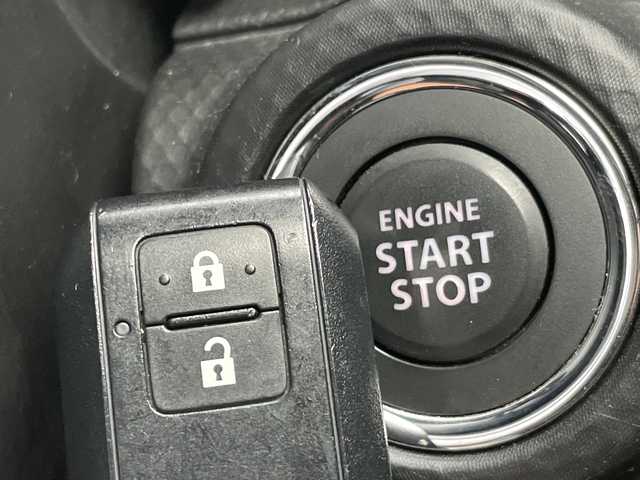 スズキ クロスビー HYBRID MZ 愛知県 2019(平31)年 4.6万km スーパーブラックパール 3トーンコーディネート スズキセーフティサポート/SDナビ SDカードなし/クルーズコントロール/シートヒーター/コーナーセンサー/純正アルミホイール/LEDヘッドライト/パドルシフト/オートマチックハイビーム/ドライブレコーダー/ETC/衝突軽減システム/フルセグ/CD DVD/Bluetooth/ステアリングスイッチ/スマートキー/プッシュスタート