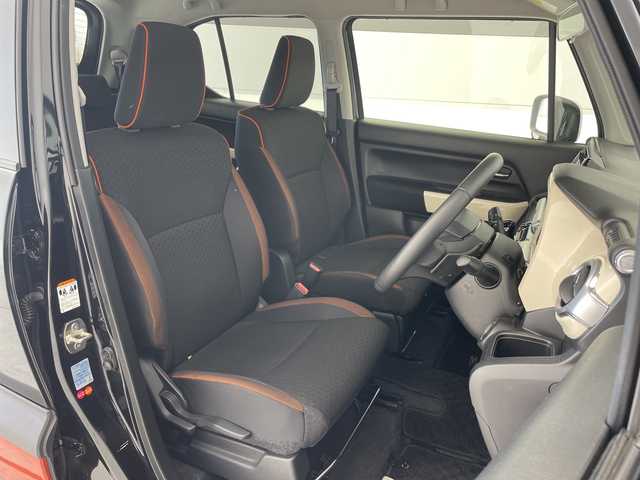 スズキ クロスビー HYBRID MZ 愛知県 2019(平31)年 4.6万km スーパーブラックパール 3トーンコーディネート スズキセーフティサポート/SDナビ SDカードなし/クルーズコントロール/シートヒーター/コーナーセンサー/純正アルミホイール/LEDヘッドライト/パドルシフト/オートマチックハイビーム/ドライブレコーダー/ETC/衝突軽減システム/フルセグ/CD DVD/Bluetooth/ステアリングスイッチ/スマートキー/プッシュスタート