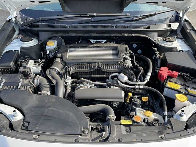 スバル アウトバック X－ブレイクEX 岩手県 2024(令6)年 3.5万km クリスタルホワイトP ワンオーナー マイナーチェンジ後モデル/harmankardon 11.6型ナビ 電動リアゲート デジタルコックピット デジタルインナーミラー フルセグ DVD再生 ドラレコ バックC ETC メモリ付電動シート 全席シートヒーター ステアヒーター 純正18AW ルーフレール