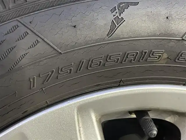 トヨタ アクア S 群馬県 2015(平27)年 3.1万km ディープアメジストマイカメタリック スマートエントリーパッケージ/純正SDナビ/CD・DVD・SD/Bluetooth・フルセグ/バックカメラ/ステアリングスイッチ/ビルトインETC/LEDヘッドライト/横滑り防止装置/アイドリングストップ/プッシュスタート/スマートキー